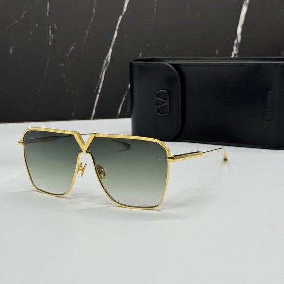 NEW VALENTINO SUNGLASSES GOLD WOMEN VALENTINO V-GOLD SHIELD VLS-137C main image 10